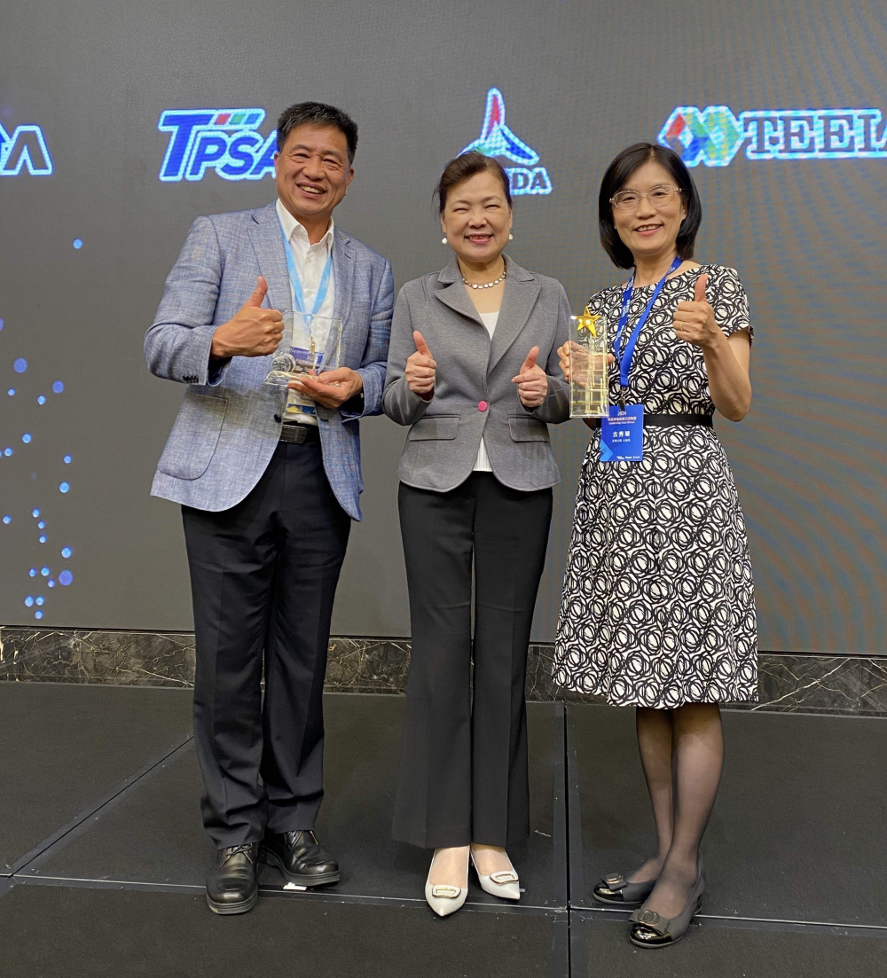 ���_�����Ƅ����m�lչ���Touch Taiwan2024��3R����؞��Display��ESGչλ���F�Gɫչ�[Ŀ��֮�ɹ���Displayչλ�@�Gɫ�b���OӋ��|����ߘs�u��ESGͬ�@���|����s���ɽ������L���������У��H���C�����_��늶����L���p�ˣ��󣩡����_������m�L�����A���ң�